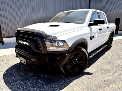 2023 RAM 1500 CLASSIC CREW CAB WARLOCK