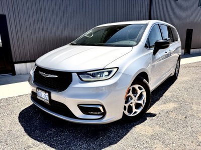 2024 CHRYSLER PACIFICA LIMITED