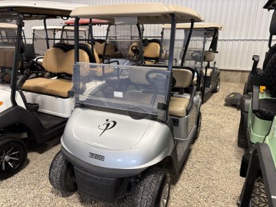 2019 EZ-GO GOLF CART
