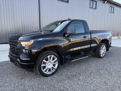 2024 CHEVROLET SHORT BOX 4X4 LT