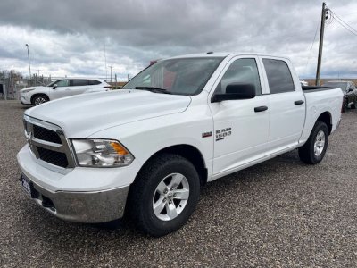 2023 RAM 1500 CLASSIC CREW CAB SLT SLT 4X4