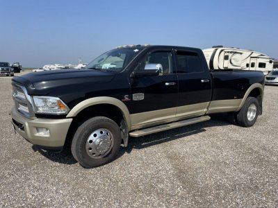 2015 RAM CREW CAB DUALLY LONG HORN