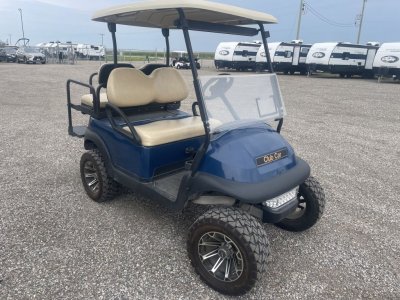 2013 CLUB CAR 4 SEATER LIFTED