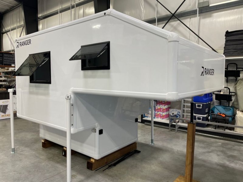 2026 RANGER TRUCK CAMPERS Ranger 6.5 72'' Essentials Package