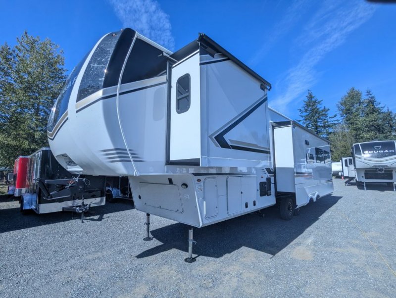 2027 KEYSTONE RV Cougar 320RDS Premium