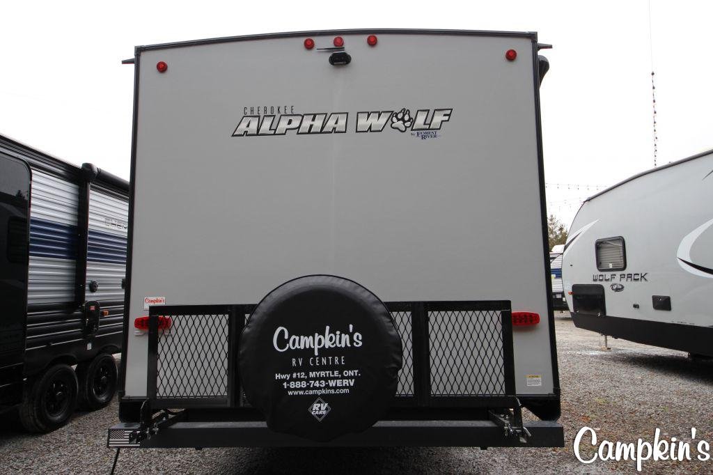2023 FOREST RIVER CHEROKEE ALPHA WOLF 26DBH-L