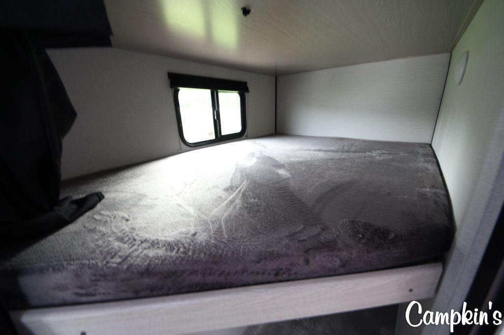 2022 COACHMEN APEX NANO 208BHS (SPECIAL)