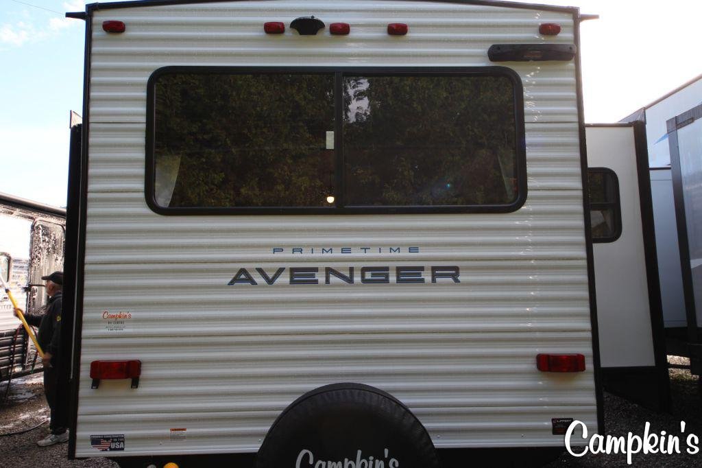 2022 PRIMETIME AVENGER 28REI