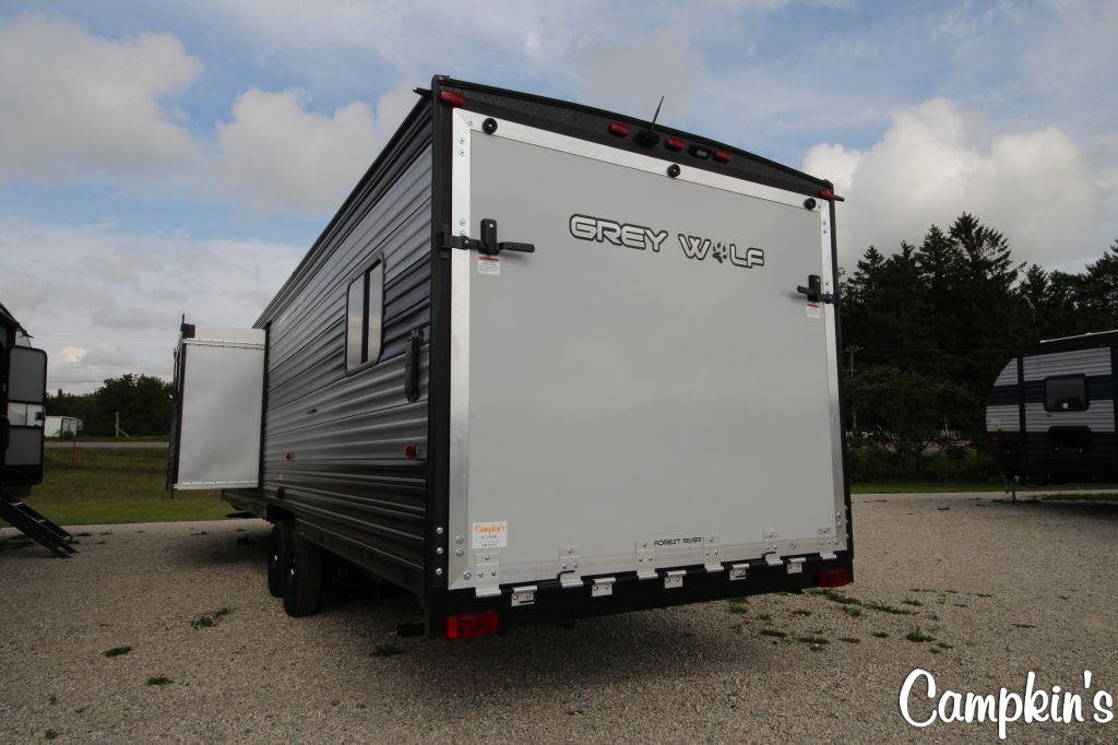 2022 FOREST RIVER CHEROKEE GREY WOLF 27RR (SPECIAL)