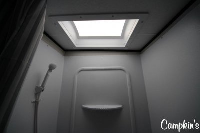 2022 COACHMEN APEX NANO 208BHS (SPECIAL)