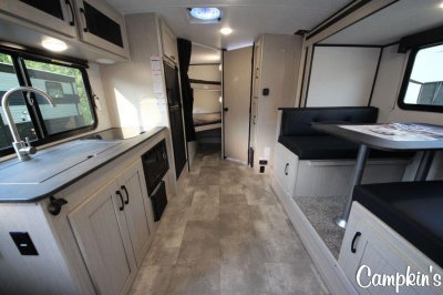 2022 COACHMEN APEX NANO 208BHS (SPECIAL)