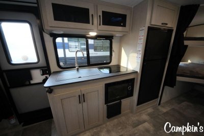 2022 COACHMEN APEX NANO 208BHS (SPECIAL)