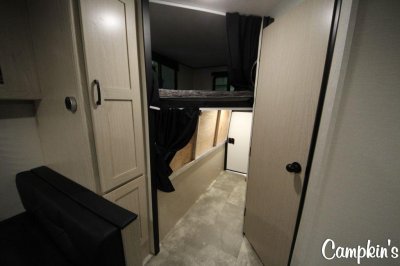 2022 COACHMEN APEX ULTRA LITE 256BHS