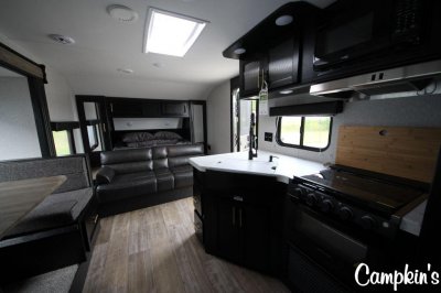 2022 FOREST RIVER CHEROKEE GREY WOLF 27RR