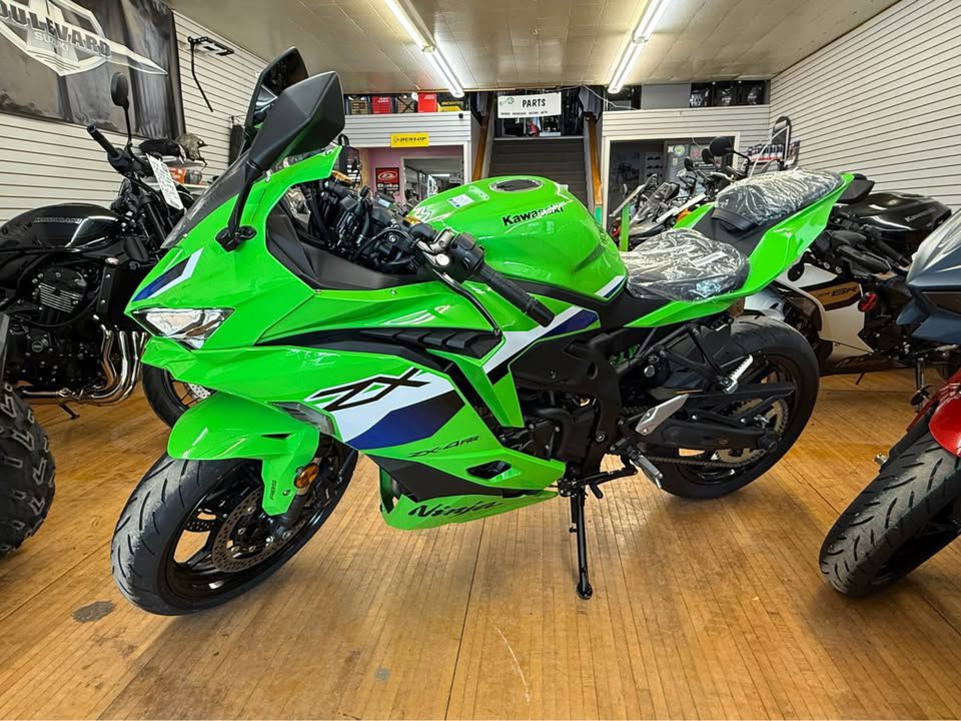 2026 Kawasaki Ninja Zx-4rr Sport Bike #2385 | Del Mastro Recreation