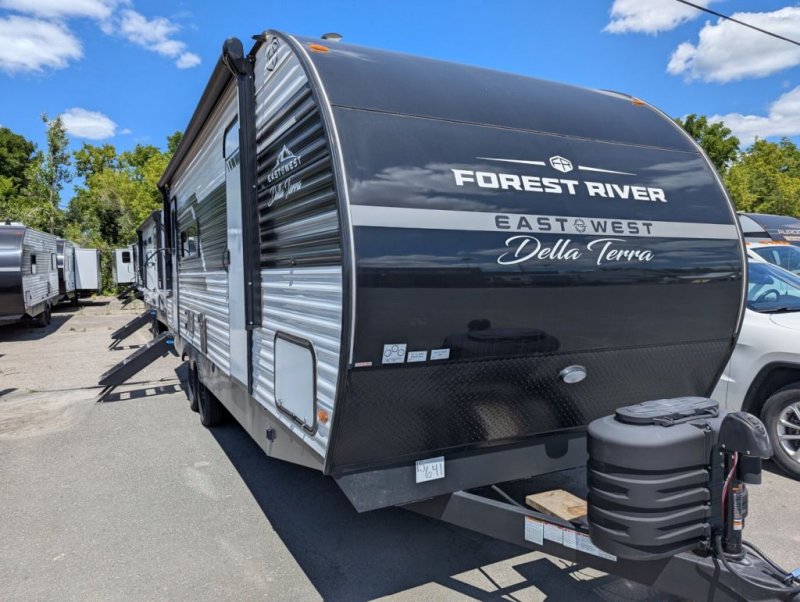 2025 DELLA TERRA 251RD