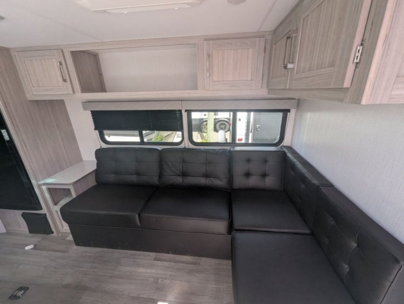 2025 PROWLER 2511BHX