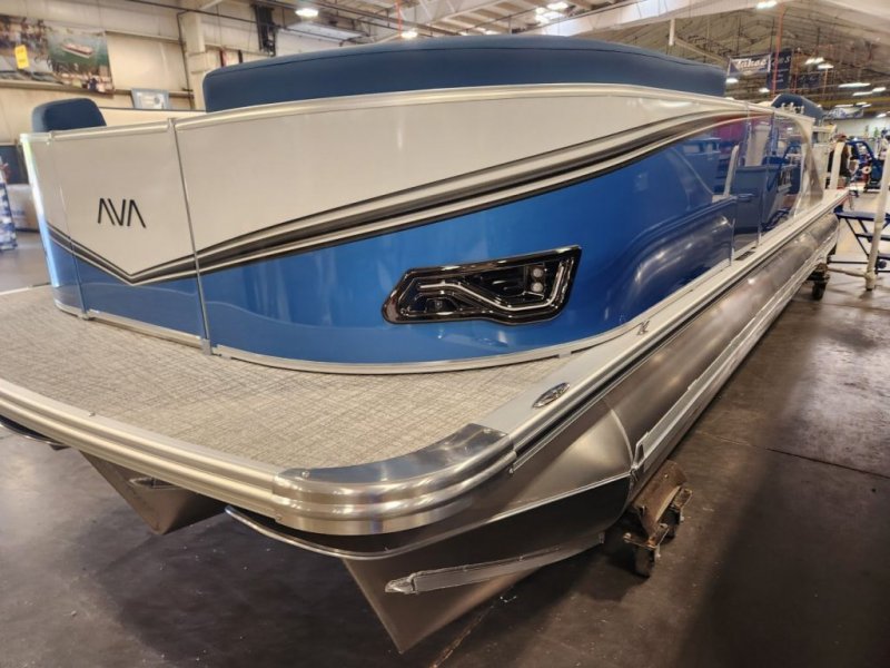 2026 LSZ 2385 QL PLATINUM