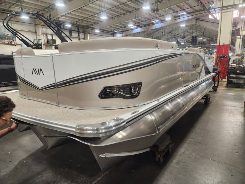 2026 LSZ 2185 EL PLATINUM EDITION