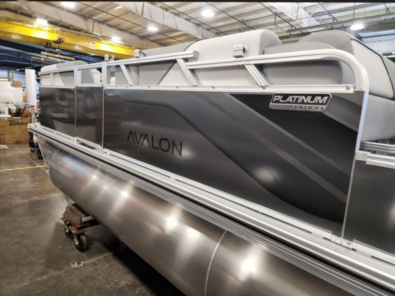 2026 VENTURE 17 CRUISE