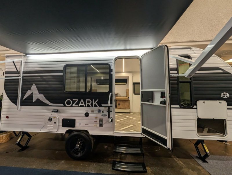 2026 OZARK 1670RB