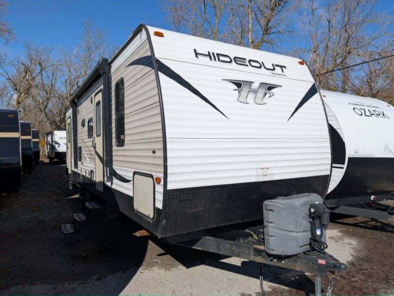 2018 HIDEOUT 272BH