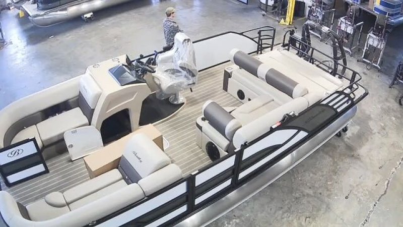 2026 ELITE 223 SWINGBACK