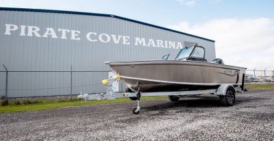 2026 1800 EXPLORER OUTFITTER EDITION