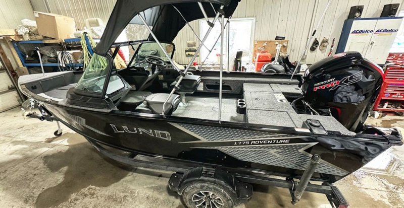 2025 ADVENTURE 1775 SPORT