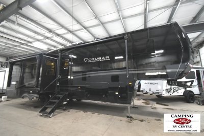 2026 COUGAR MIDNIGHT EDITION-BLACK ONYX 316RLS