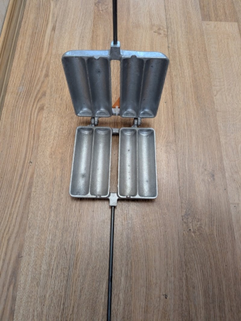 Double Grill-A-Dog 2