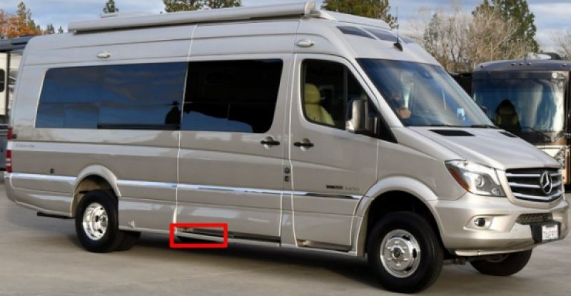 Roadtrek Sprinter PS running board