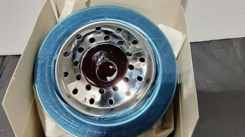 6" Sink Stopper with Basket 2