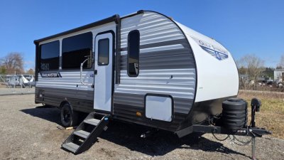 2026 Trailmaster 228SB