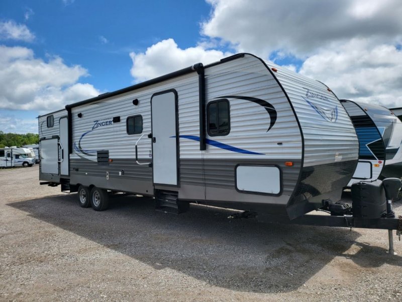 2018 CROSSROADS ZINGER 328BH