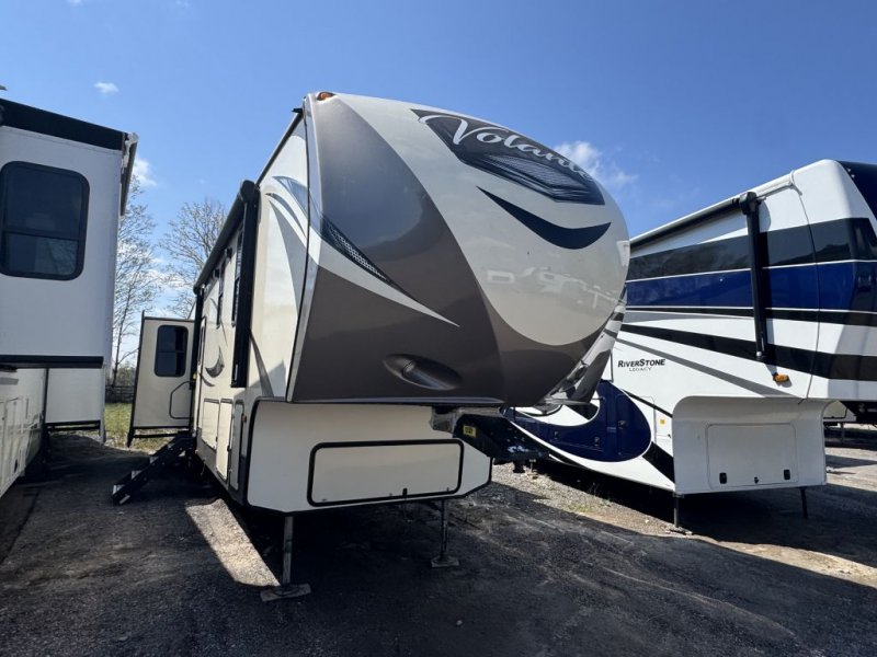 2017 CROSSROADS VOLANTE 380MB