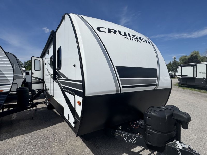 2022 CROSSROADS CRUISER AIRE 27RBS