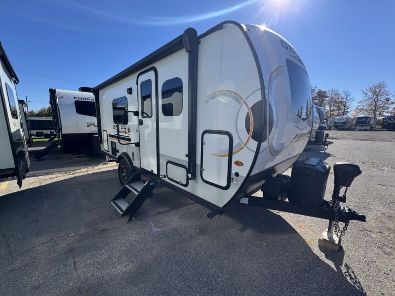 2023 ROCKWOOD GEO PRO 19FDS