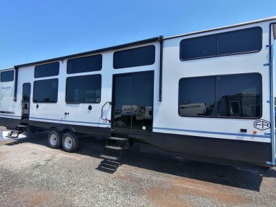 2025 Grand Villa 42VIEW