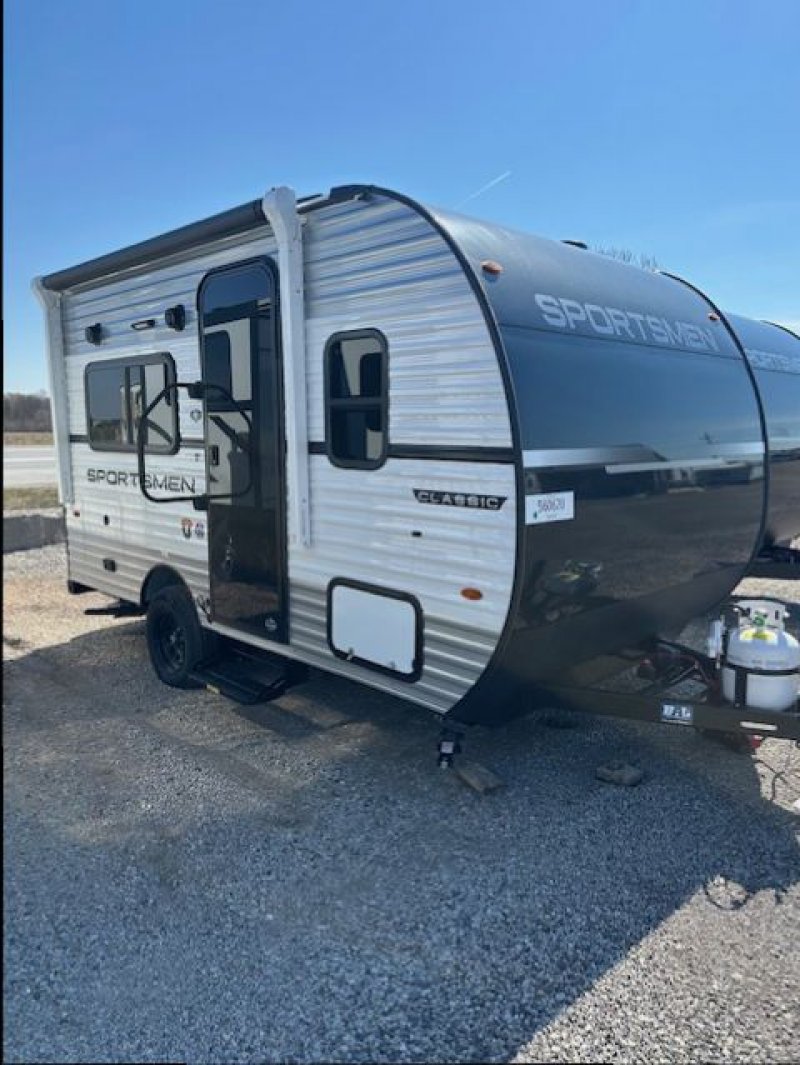 2026 K-Z INC. Sportsmen Classic 130RD