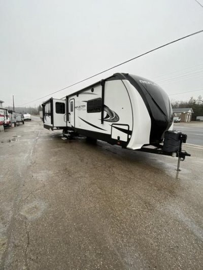 2021 REFLECTION TRAVEL TRAILER 315RLTS