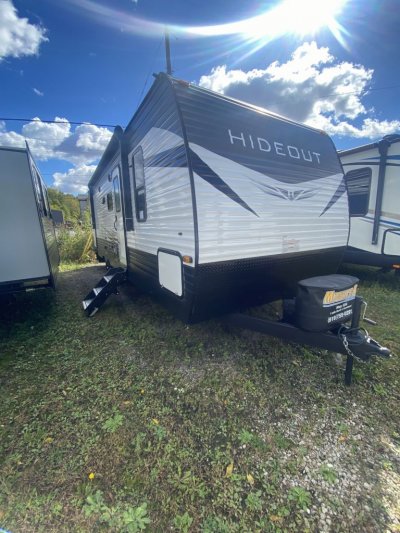 2021 HIDEOUT 272BH
