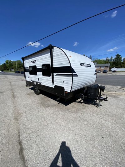 2023 SUNLITE 18RD