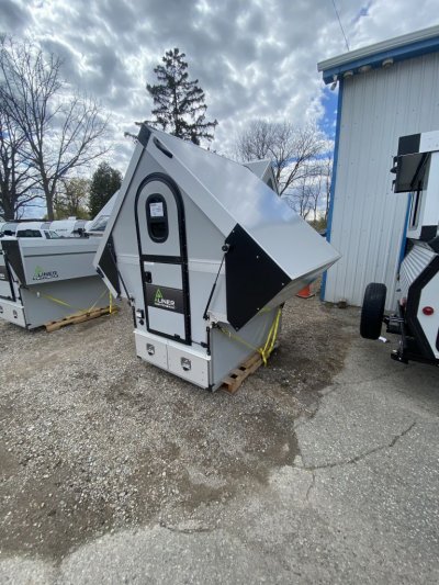 2026 SWITCHBACK TRUCK CAMPER