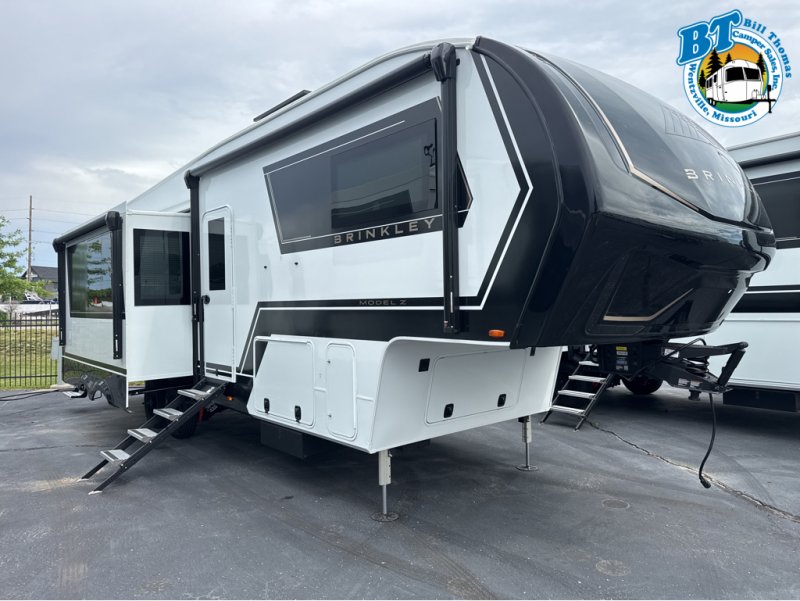 2027 BRINKLEY MODEL Z 3210