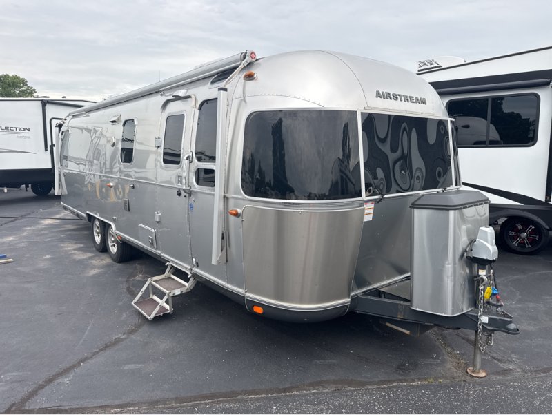 2016 AIRSTREAM CLASSIC 30