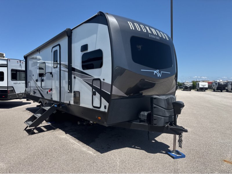 2023 FOREST RIVER ROCKWOOD 8263MBR