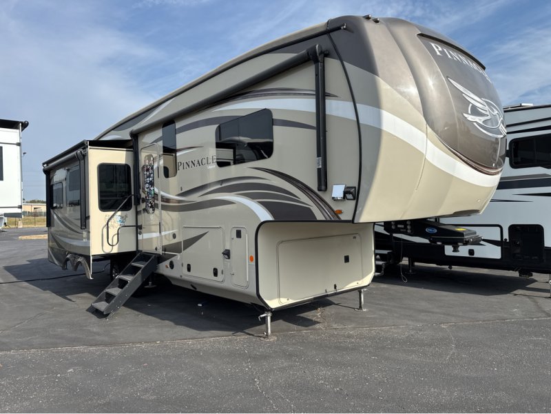 2019 JAYCO PINNACLE 32RLTS