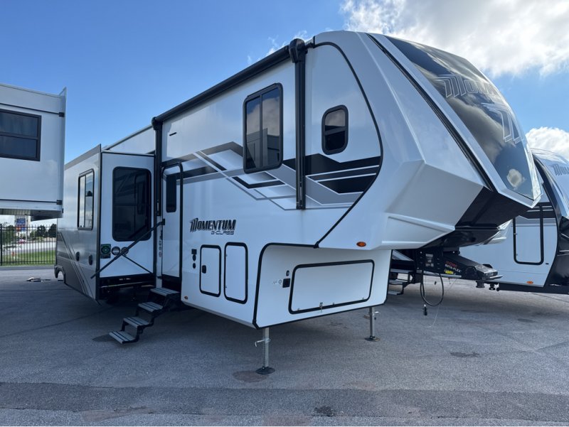 2026 GRAND DESIGN MOMENTUM G-CLASS 415G