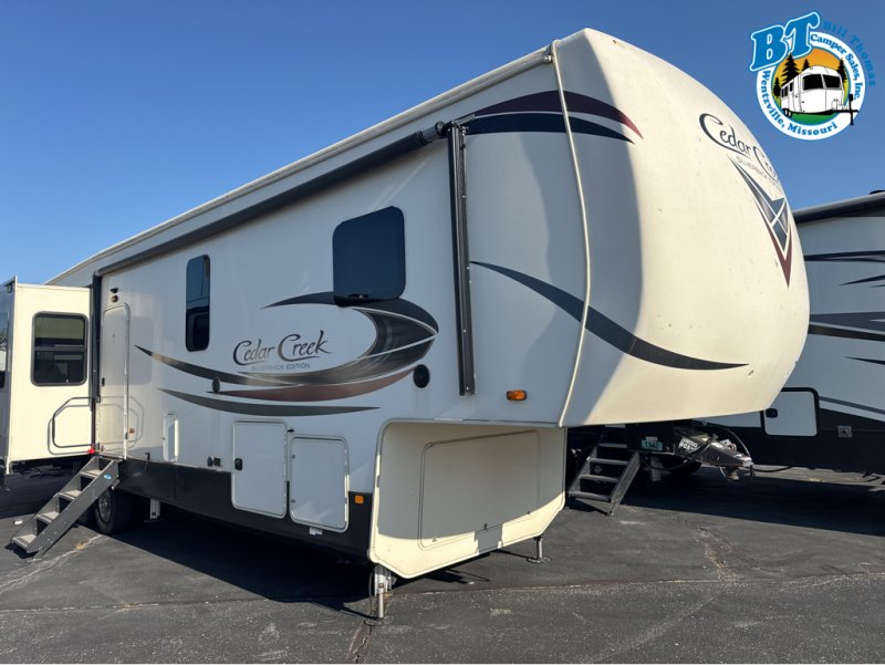 2020 CEDAR CREEK SILVERBACK 37MBH